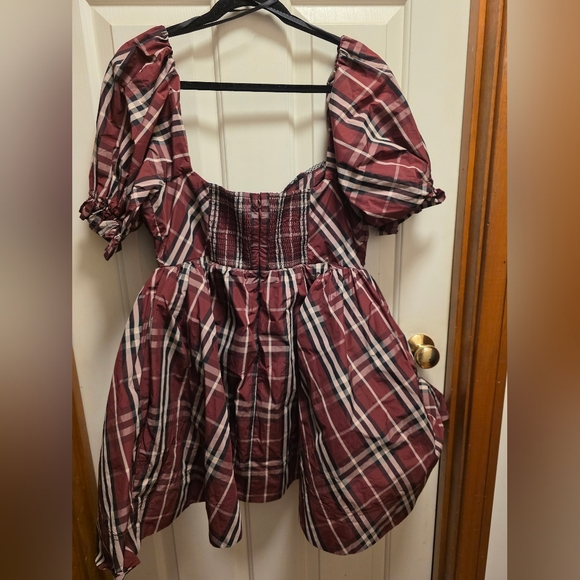 Maeve Burgundy Plaid Dress with Puff Sleeves New - Picture 9 of 9